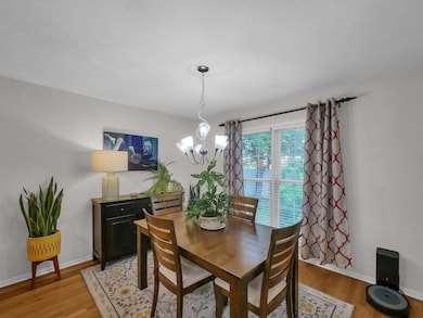 6-web-or-mls-1235-shagbark-rd