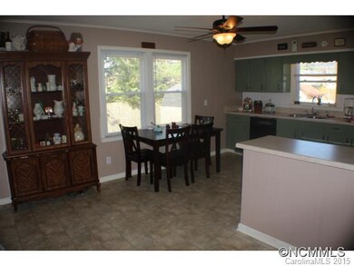 Dining Area/Kitchen