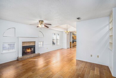 1112 Hemphill Ct, Cleburne, TX 76033 - photo 7