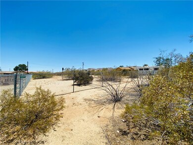 6931 Ivanpah Ave, Twentynine Palms, CA 92277 - photo 6
