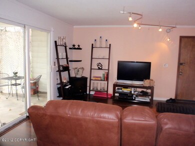 3591 Lynn Dr unit 2, Anchorage, AK 99508 - photo 3