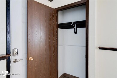 Coat closet