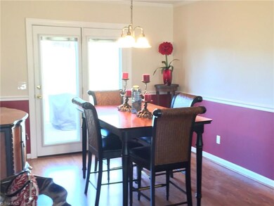 719 Old Barn Cir, Pilot Mountain, NC 27041 - photo 6