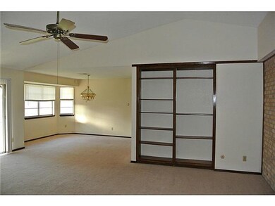 1721 Vista Real Dr, El Paso, TX 79935 - photo 6