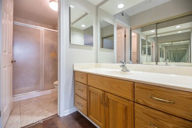 702 Waukegan Rd unit A203, Glenview, IL 60025 - photo 2