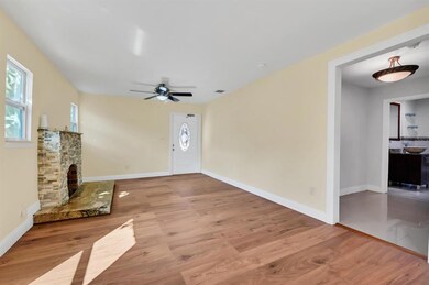 640 34th St, West Palm Beach, FL 33407 - photo 6