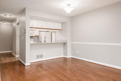 015_4_L 5450 Baneberry Ave039