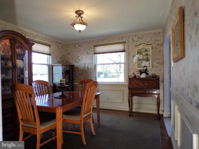 220 Rodmor Rd, Havertown, PA 19083 - photo 7