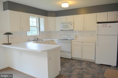 1180 River Bend Ct, Front Royal, VA 22630 - photo 5