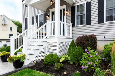 2018 This Front Porch, Stairs, Trex Landing and en