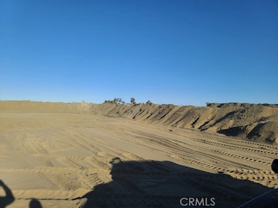 15972 El Esteban Rd, Phelan, CA 92371 - photo 2