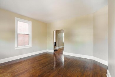 738 S. 5th Street - Living Room