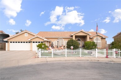 396 E Country Club Dr, Henderson, NV 89015 - photo 6
