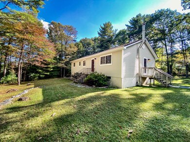 162 Meadow Ridge Acres Rd, Milford, PA 18337 - photo 3