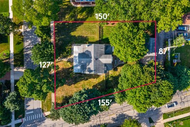 132 S Wright St, Naperville, IL 60540 - photo 4