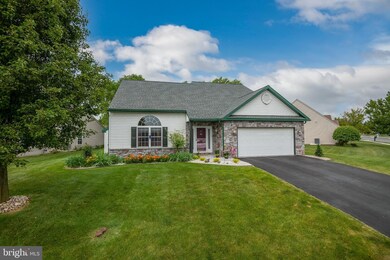 129 N Cacoosing Dr, Reading, PA 19608 - photo 2