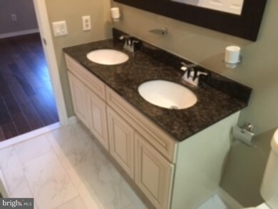 1364 Putnam Blvd unit 13, Wallingford, PA 19086 - photo 4