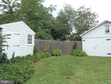 30 E Main St, Leola, PA 17540 - photo 7