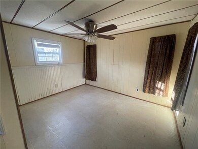 348 N Port Bass Dr, Fair Play, SC 29643 - photo 3