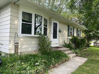 3312 Faycrest Rd, Columbus, OH 43232 - photo 2