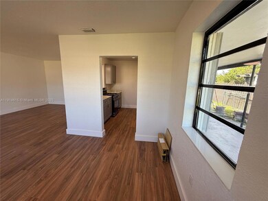 1430 NW 176th Terrace, Miami, FL 33169 - photo 5