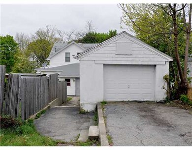 918 Douglas Ave, Providence, RI 02908 - photo 5