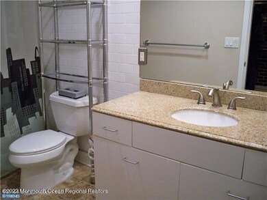 36 Moore Bath
