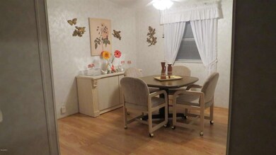Longhorn Dining Rm