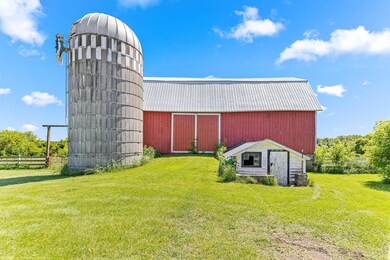 1697 210th Avenue-11.jpg