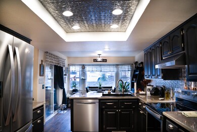 3355 Neamar Dr, Grants Pass, OR 97527 - photo 4