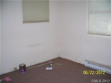 108 Clegg St, Statesville, NC 28677 - photo 4