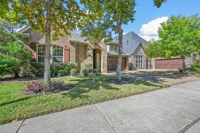 View of front of property featuring a front lawn