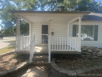 322 E Elgin St, Broken Arrow, OK 74012 - photo 2