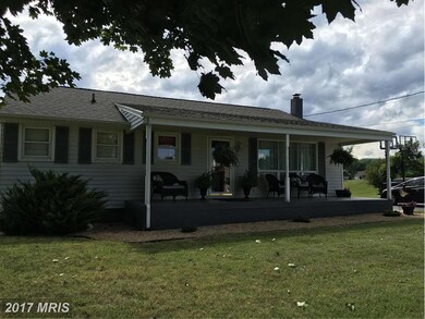 825 Aylor Grubbs Ave, Stanley, VA 22851 - photo 4