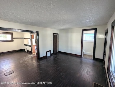 1430 Massachusetts Ave, Lansing, MI 48906 - photo 4