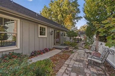 7212 Mastin St, Shawnee, KS 66203 - photo 2