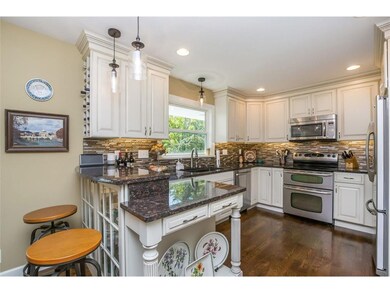 Kitchen w/Stainless Steel Appliances
