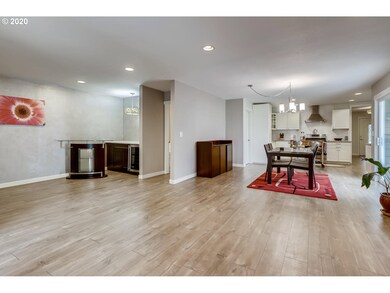 17520 Redfern Ave, Lake Oswego, OR 97035 - photo 7