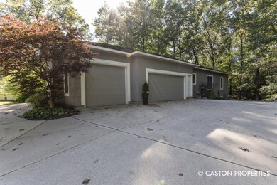 7997 Therese Ct SE_9