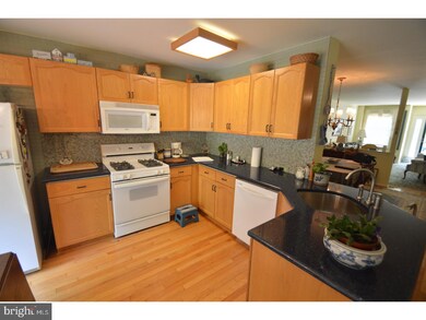 512 Jason Dr, Southampton, PA 18966 - photo 5