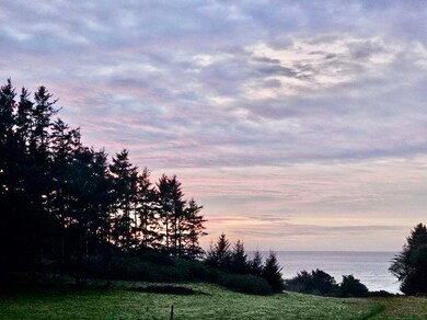 760 Stagecoach Rd, Trinidad, CA 95570 - photo 2