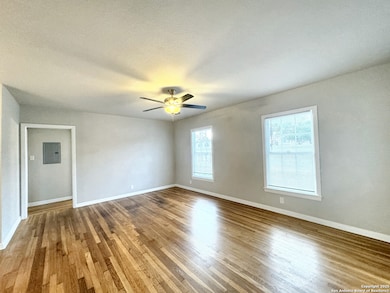 740 Donaldson Ave unit B, San Antonio, TX 78201 - photo 2