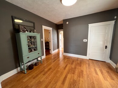 87 S 8th Ave, Beech Grove, IN 46107 - photo 6