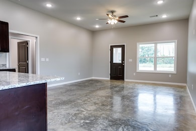 1811 SE Front St, Hoxie, AR 72433 - photo 5