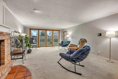 1208 Kingston Dr, Yukon, OK 73099 - photo 3