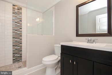 2027 Bank St, Baltimore, MD 21231 - photo 7