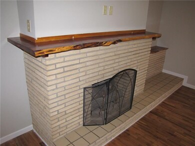 509 N Battle St, Prairie Grove, AR 72753 - photo 4