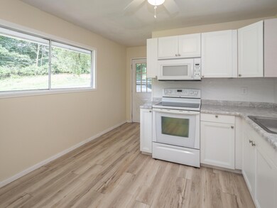1056 E Mosel Ave-106