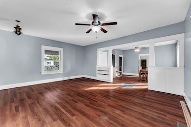 314 Jasper St, Aurora, MO 65605 - photo 7