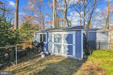 7309 Pinecastle Rd, Falls Church, VA 22043 - photo 5